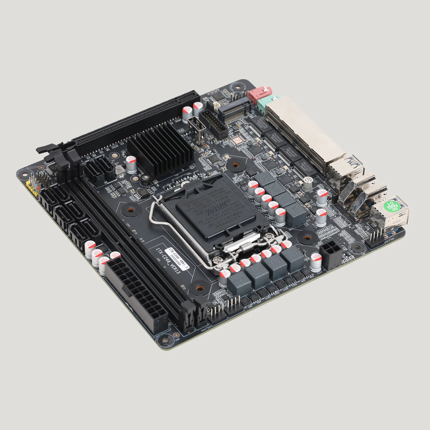 Scheda Madre NAS C246 8 Porte  - Nas Motherboard 8 Sata Mini Itx recensione e prezzo